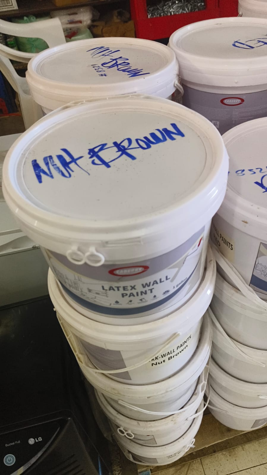 PAINT 1 GALLON